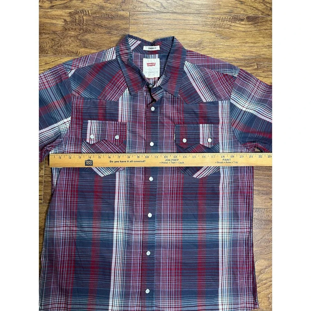 Levis levis shirt